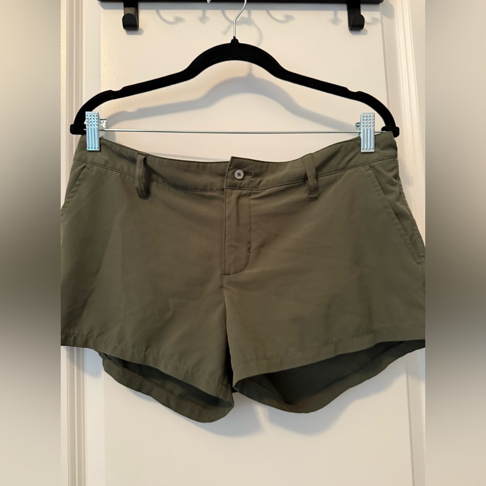 2PCS Olive Green Women's Shorts & a White small cutoff Top perfect for summer